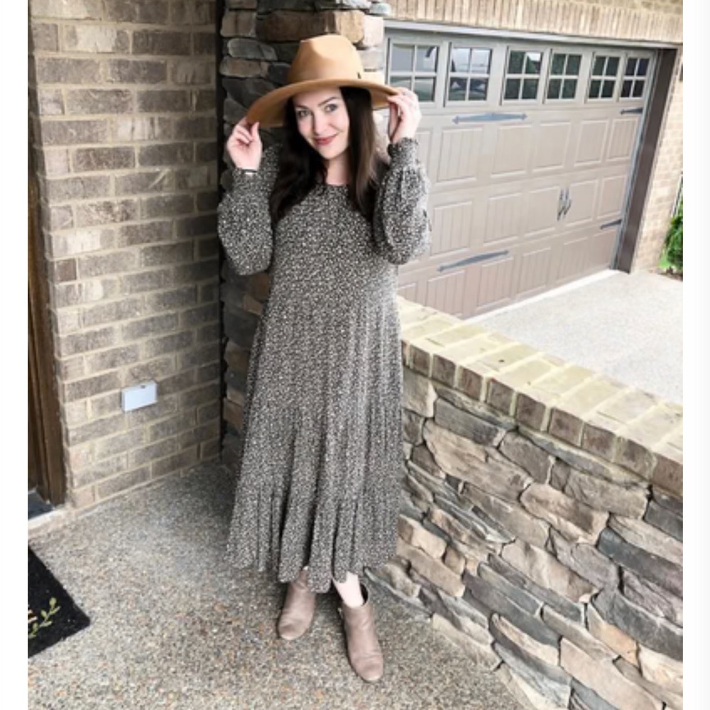 Carly Jean Los Angeles Floral Women's Dress